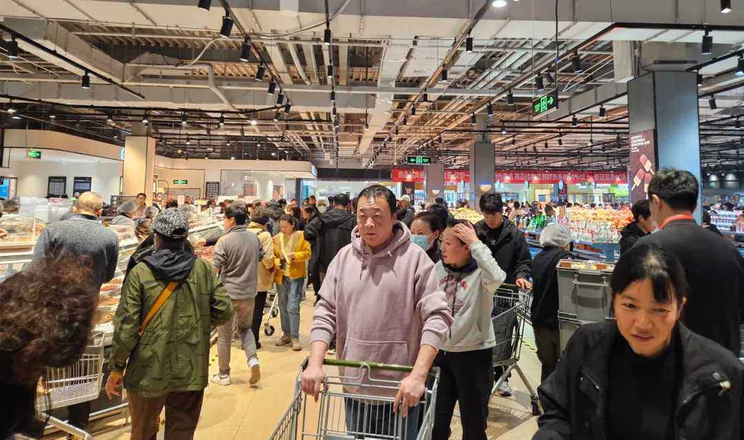 2024零售業(yè)“覺醒年”：調(diào)改是唯一出路嗎？（轉(zhuǎn)自龍商網(wǎng)超市周刊第2279篇原創(chuàng)）